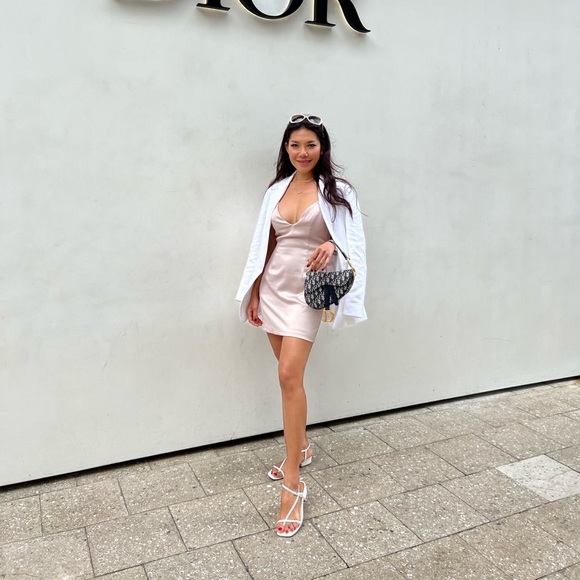 Meet your Posher, Rinda - Picture 1 of 1